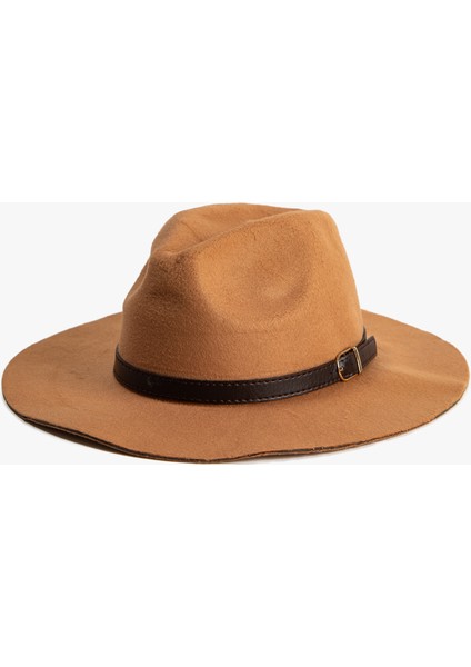 Fötr Şapka Toka Detaylı