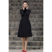 Barbora Günlük Sırt Dekolteli Pileli Kadın Elbise 712SIYAH2