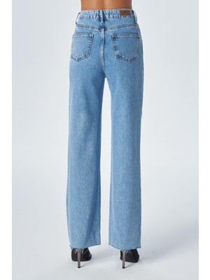 Cross Jeans Weslie Açık Mavi Yüksek Bel Fermuarlı Paçası Kesikli Wideleg Fit Jean Pantolon C 4530-060