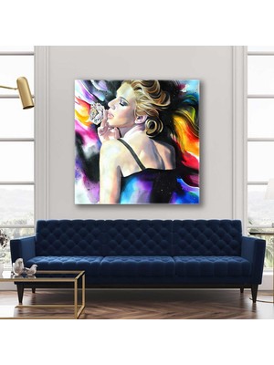 SML Tablo Elinde Gül Olan Scarlett Johanssan Renkli Dijital Sanat Dekoratif Kanvas Tablo