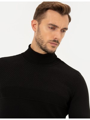 Pierre Cardin Erkek Siyah Slim Fit Balıkçı Yaka Triko Kazak 50265422-VR046