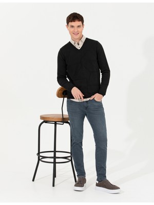 Pierre Cardin Erkek Siyah Slim Fit V Yaka Triko Kazak 50265423-VR046