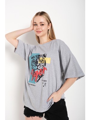 Trendseninle Kadın Oversize Tiger Baskılı T-Shirt