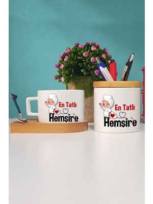 Hedizu En Tatlı Hemşire-2- Ahşap Altlıklı Fincan ve Kalemlik