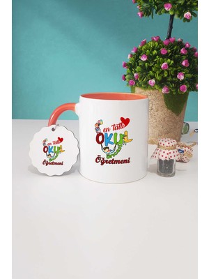 Hedizu En Tatlı Okul Öncesi Öğretmeni Turuncu Kupa Bardak Anahtarlık