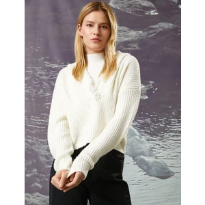 Şahika Ercümen x Koton - Kapüşonlu Oversize Örgü Kazak