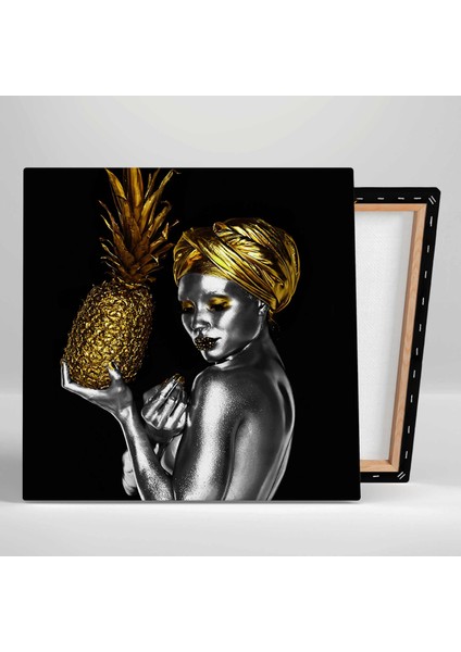 Elinde Ananas Tutan Gold Makyajlı Pırıltılı Dudaklı Gümüş Kadın Dekoratif Kanvas Tablo