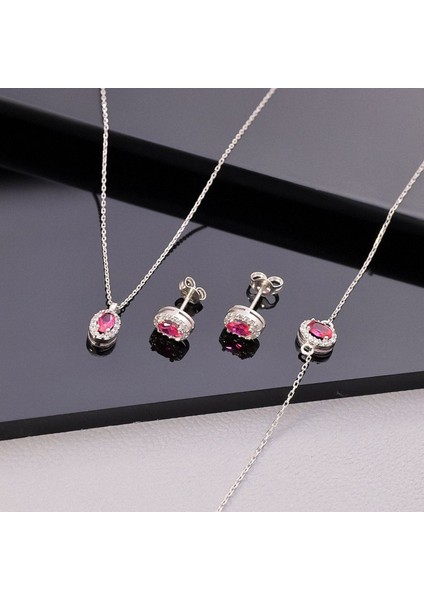 925 Ayar Gümüş Ruby Taşlı Oval Set