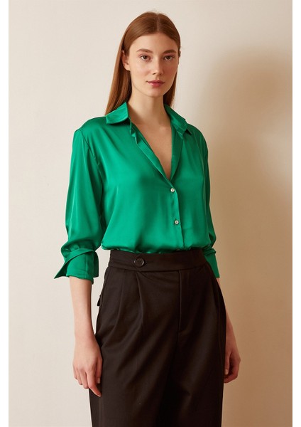 Basic Saten Gömlek indirimleri