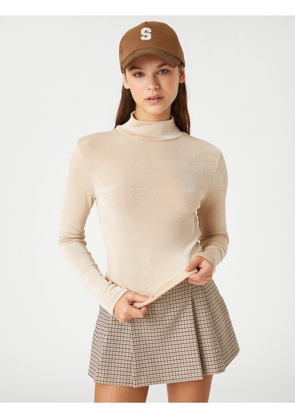 Crop Tişört Yarım Balıkçı Yaka Uzun Kollu modelleri