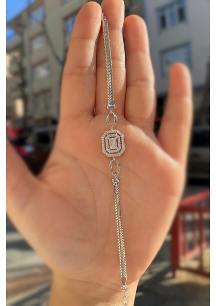 Gümüş Baget Taşlı Bayan Bileklik IS89E636 fiyatları