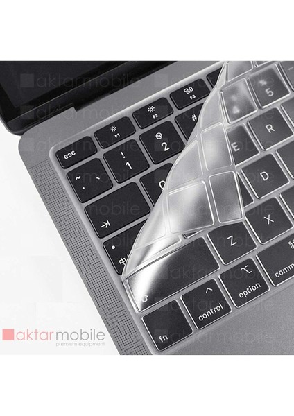 MacBook Air 13 M1 2021 A2337 Uyumlu Şeffaf Klavye Koruyucu Türkçe Q Silikon Ped Trasparan