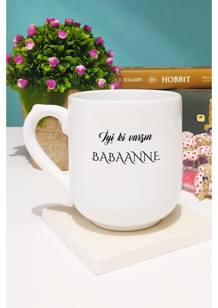Iyi Ki Varsın Babaanne Babaanneye Hediye Oval Kupa Bardak Kalemlik fiyatları