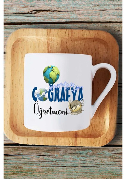 Coğrafya Öğretmeni Türk Kahvesi Fincanı Ahşap Altlıklı ve Kalemlik fırsatları
