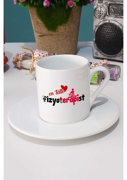 En Tatlı Fizyoterapist Türk Kahvesi Fincanı Beyaz ve Anahtarlık modelleri