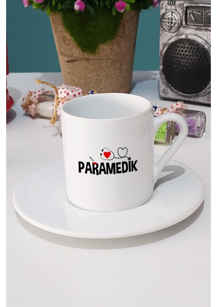 Paramedik Hediye Türk Kahvesi Fincanı Beyaz ve Anahtarlık modelleri