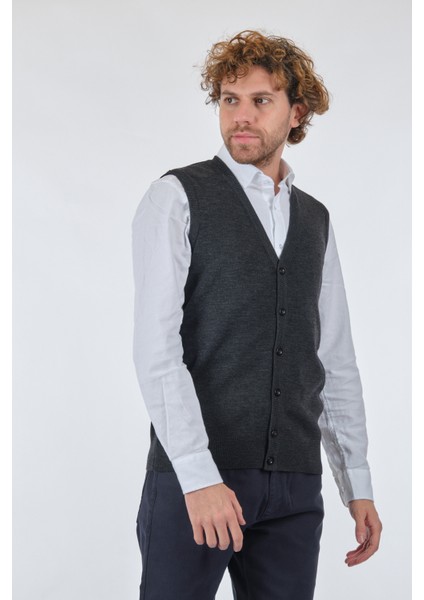 V Yaka Erkek Triko Yelek - Minimalist Günlük Stil fiyatları