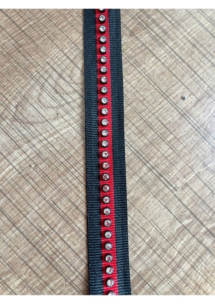 Zirkon Taşlı Kırmızı Siyah Şerit Aplike 1 Metre En 2cm
