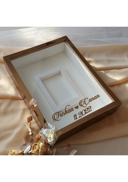 30 x 40 cm Bronz Pleksi Kaplı Fotoğraf Bölümlü Ledli Gül Anı Çerçevesi fiyatları