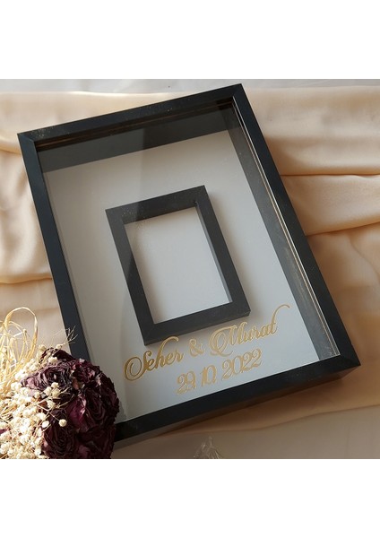 30 x 40 cm Siyah Renkli Isimli Fotoğraf Bölümlü Gül Anı Çerçevesi fiyatları