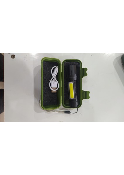 USB Şarjlı Mini El Feneri