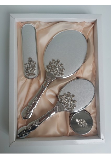 Gümüş Renk Gelin Bohçası Ayna Tarak Set Takım