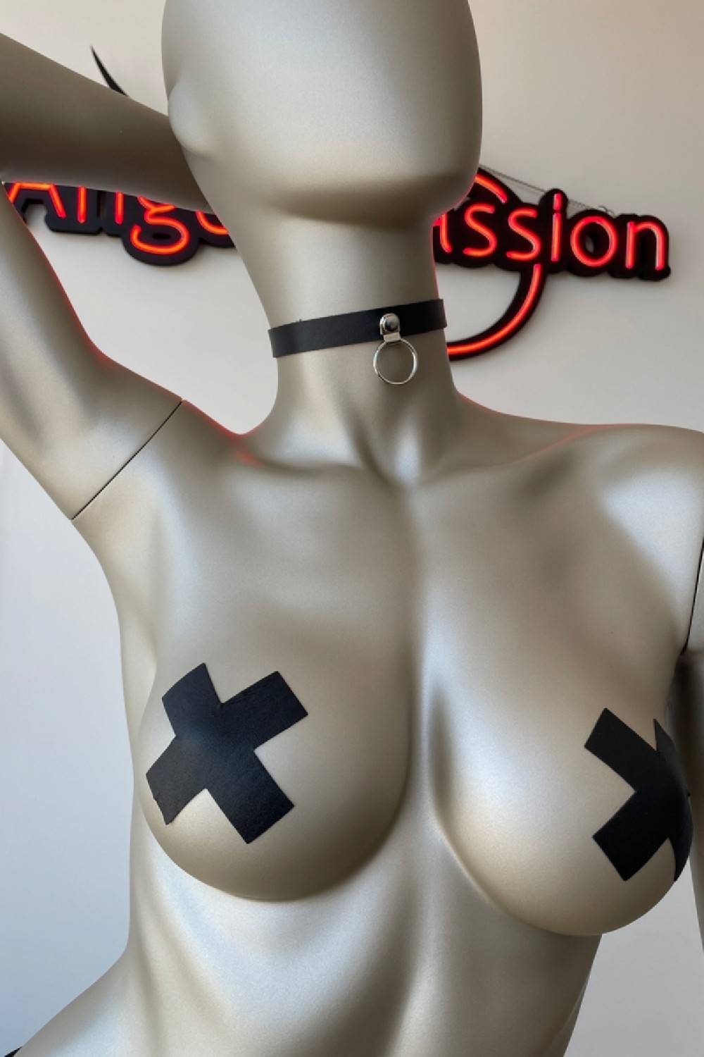 100100e Şık ve Tarz Deri Choker