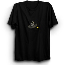 The Fame Box Balık Tutan Astronot, Nasa, Uzay Tişört