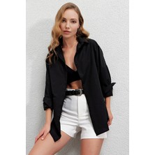 Hazelin Kadın Siyah Oversize Uzun Basic Gömlek Düz Renk Günlük Stil HZL22W-BD139001