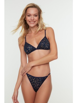 Dantel Bralet-string Iç Çamaşır Takım