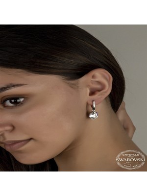 Gumush Swarovski Crystal Taşlı Gümüş Beyaz Oval Sallantılı Kadın Küpe