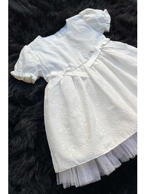 Bertuğ Bebek Kurdele Detaylı Tül Astarlı Beyaz Fisto Abiye Tasarım Kız Çocuk Bebek Elbise