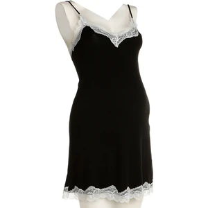 Danteldetaylı Askılı Viskon Gecelik