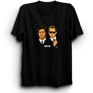 The Fame Box How I Met Your Mother, Ted Mosby, Barney Stinson, Suit Up Tişört