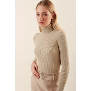 Kadın Bej Boğazlı Fitilli Triko Balıkçı Yaka Kazak HZL22W-BD1445001