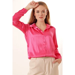 Kadın Canlı Pembe Hafif Dökümlü Saten Yüzeyli Gömlek HZL22W-BD139641