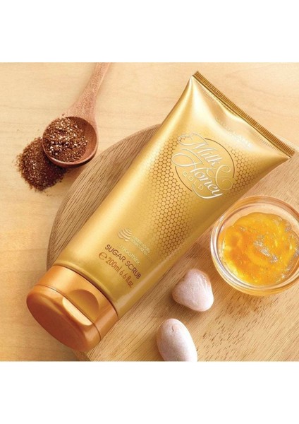 Milk - Honey Gold Pürüzsüzleştirici Hoş Kokulu Vücut Arındırıcısı 200 ml