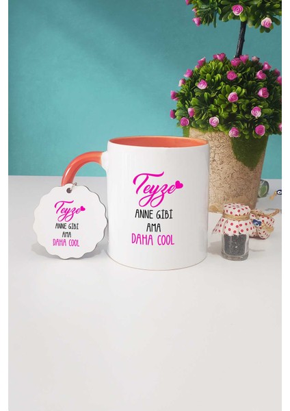 Teyze Anne Gibi Ama Daha Cool Turuncu Kupa Bardak Anahtarlık
