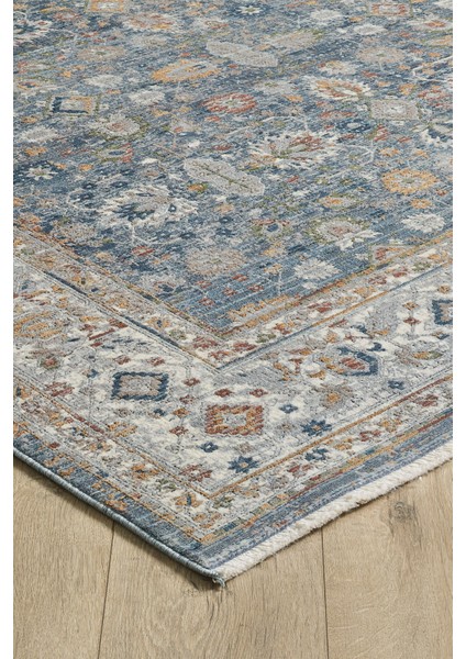 Heritage - Boreal Etnik Desenli Saçaklı Salon Halısı modelleri