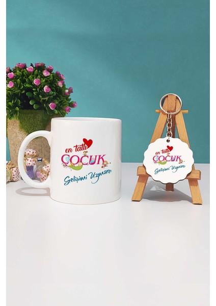 En Tatlı Çocuk Gelişimi Uzmanı Kupa Bardak ve Anahtarlık