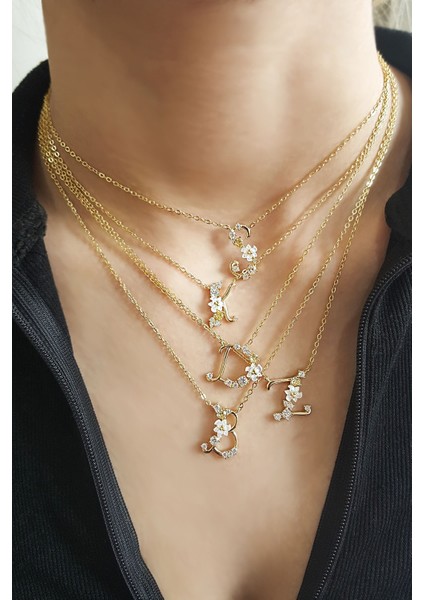 D-Italyan Çiçekli Harf Gümüş Kolye