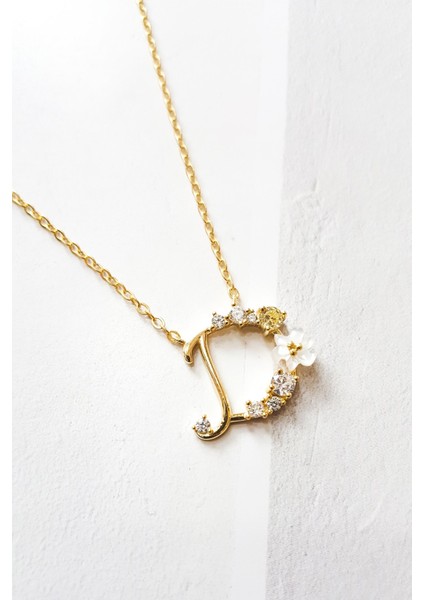 D-Italyan Çiçekli Harf Gümüş Kolye fiyatları