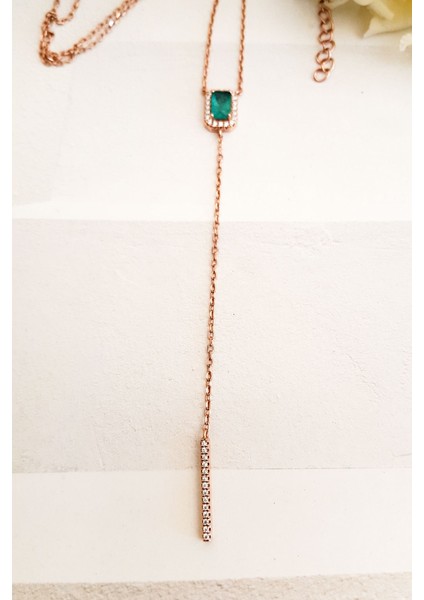 Ithal Yeşil Baget Taşlı Sallantılı Gümüş Kolye fırsatları