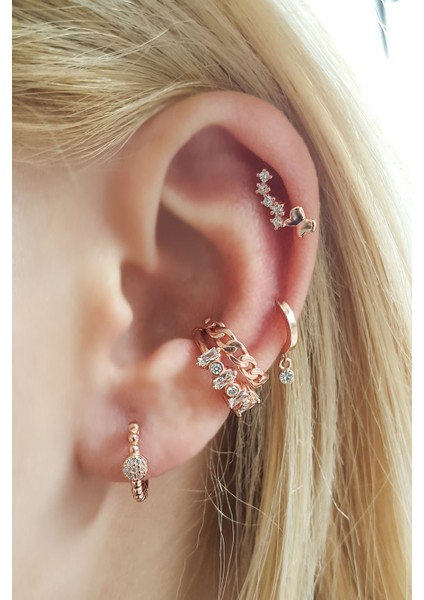 Tekli Minimal Taşlı Butterfly Gümüş Küpe fırsatları