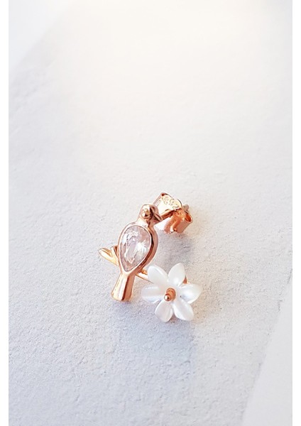 Ithal Tekli Kuş Manolya Gümüş Küpe