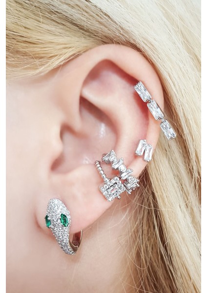 Tekli Baget Taşlı Çizgi Gümüş Küpe fiyatları