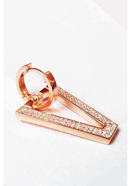 Tekli Large V Taşlı Special Gümüş Küpe modelleri