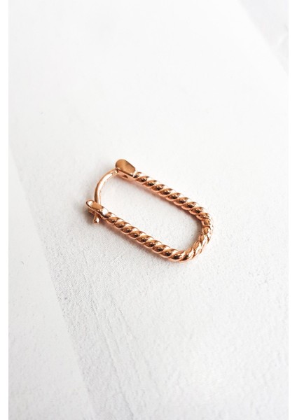 Tekli Burgulu Dikdörtgen Gümüş Küpe