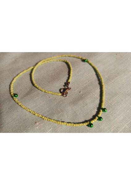 El Yapımı Yeşil Cam Boncuklu Kadın Kolye modelleri