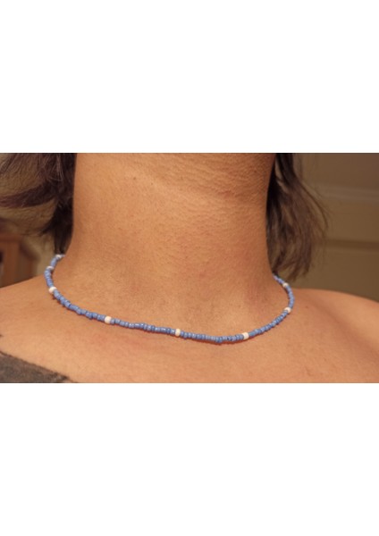 El Yapımı Mavi Beyaz Cam Boncuklu Kadın Kolye